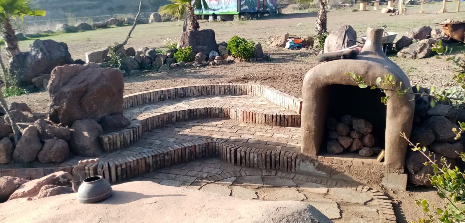 Área de asadores y convivencia